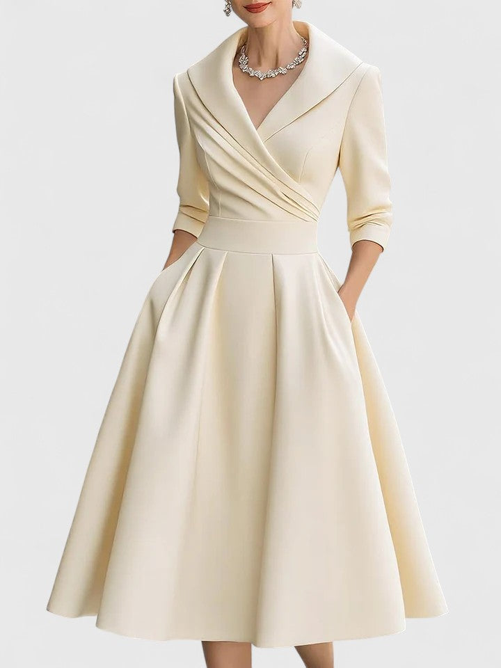 Ewelina - Damen A-Linienkleid mit Wickelkragen und elegantem Design