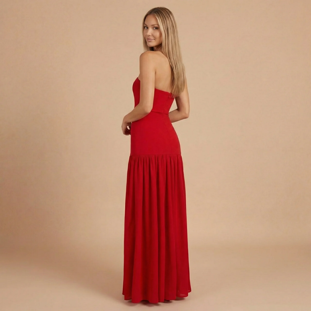 Sharon - Trägerloses Maxikleid mit tiefem Taillenbund und Raffung