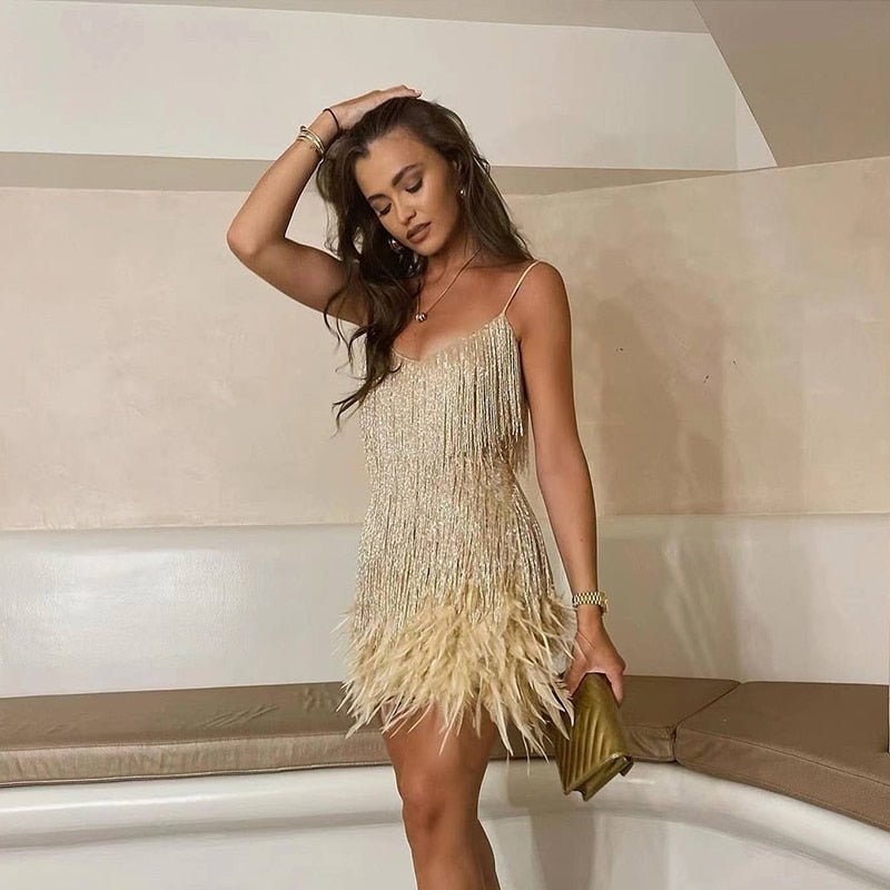 Nicole - Pailletten-Fransen & Feder Saum Spaghetti-Träger Mini Kleid