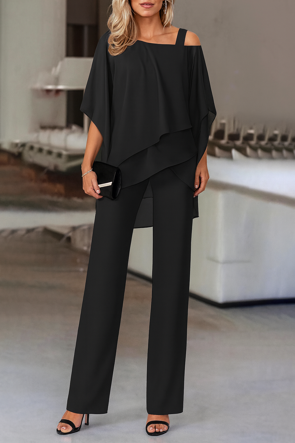 Pamela - Chiffon Oberteil mit kalten Schultern und weiten Hosen