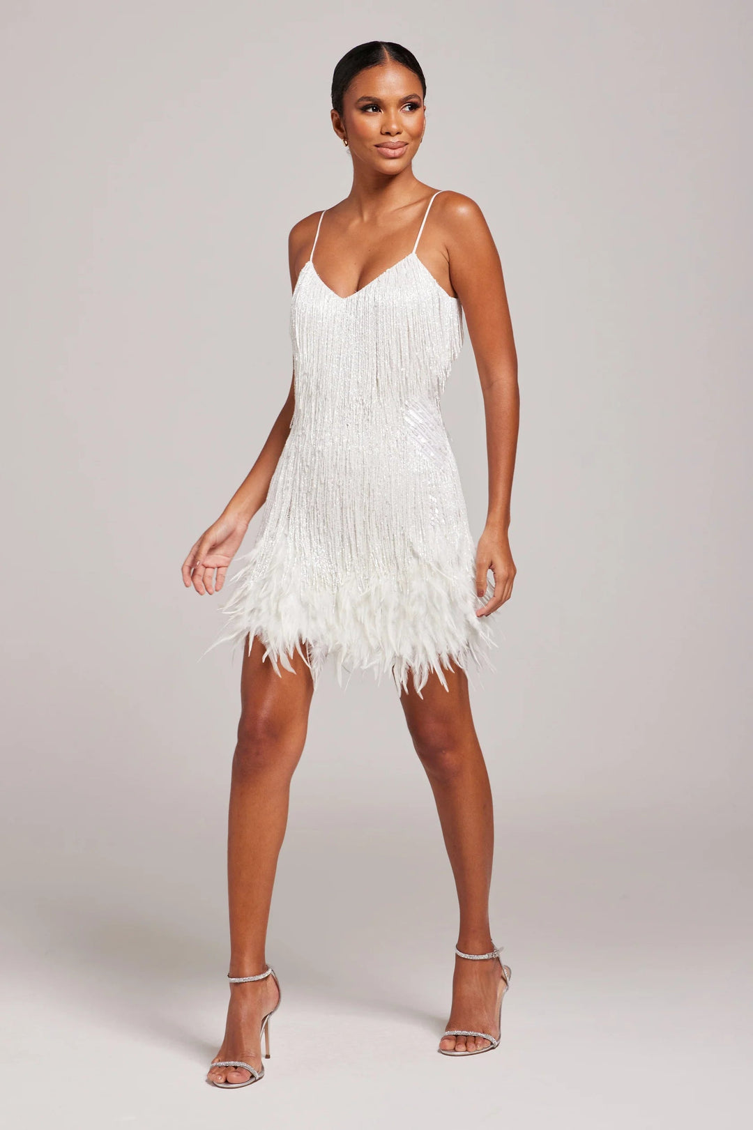 Elegantes Damen Cocktailkleid mit Fransenfedern