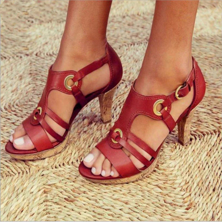 Felicia Heels | High Heels mit Riemen
