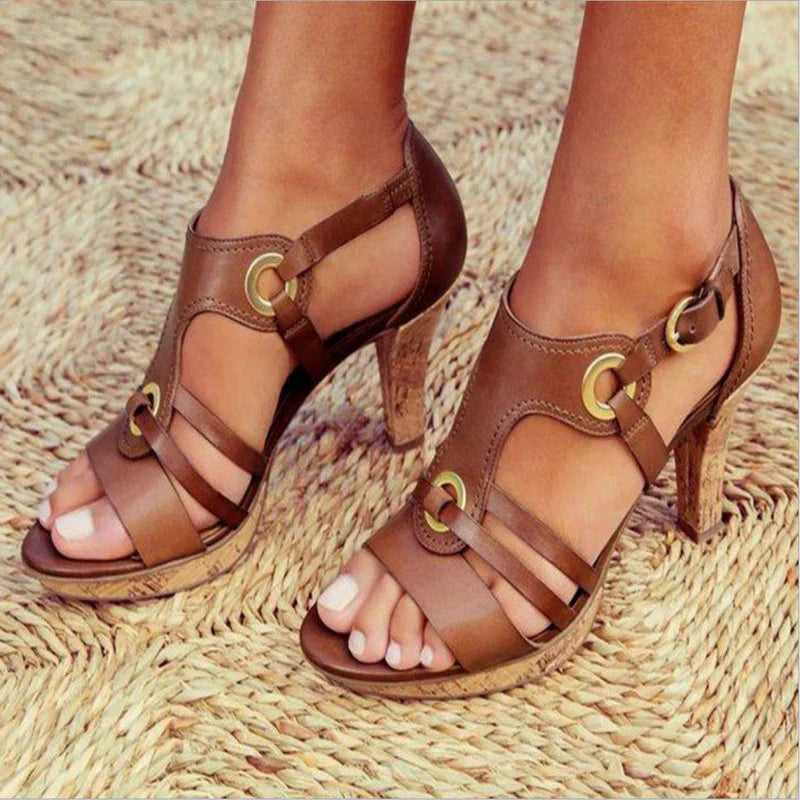 Felicia Heels | High Heels mit Riemen