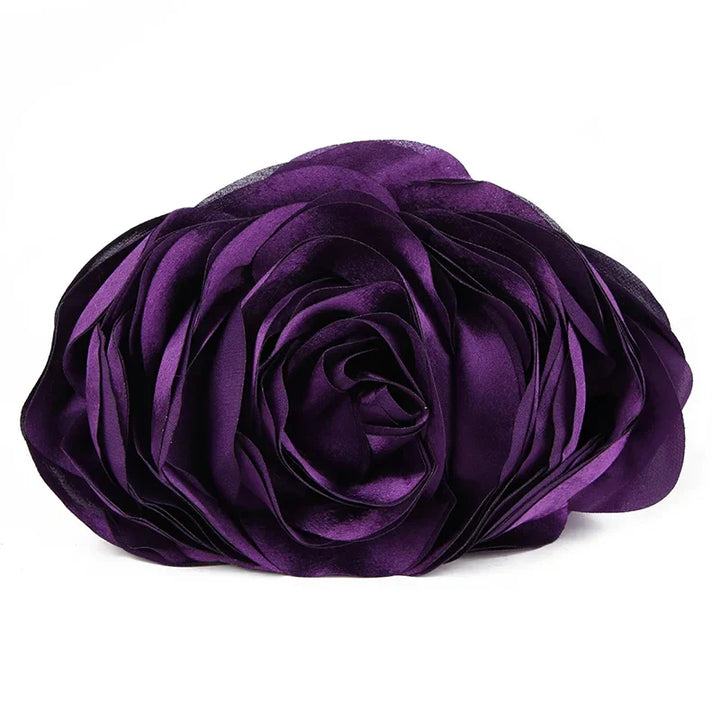 Abendtasche mit Blume und Kette | Elegant