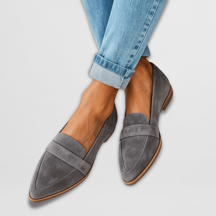 Lotte - Damen Slipper mit Spitzer Form und Klassischem Riemen