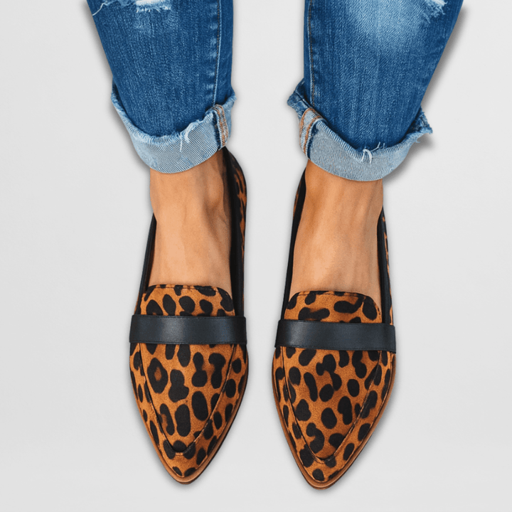 Lotte - Damen Slipper mit Spitzer Form und Klassischem Riemen