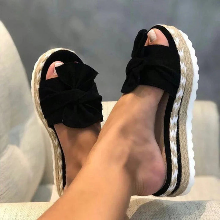 Nola Orthopädische Sandalen mit Fußbett für Damen