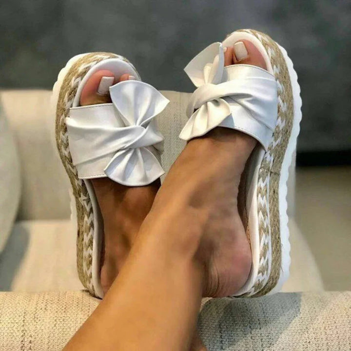 Nola Orthopädische Sandalen mit Fußbett für Damen