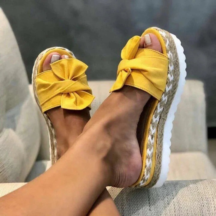 Nola Orthopädische Sandalen mit Fußbett für Damen