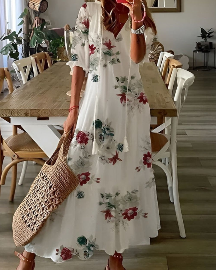 Brittany - Boho Ikat Druck V-Ausschnitt Tiered Maxikleid