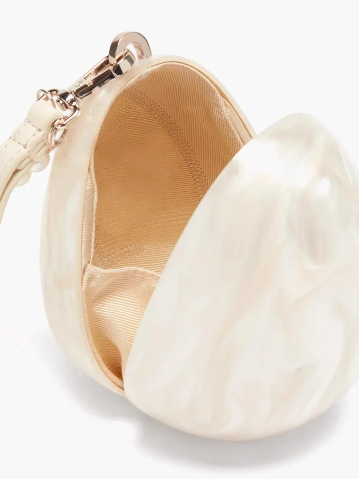 Damen Tasche - Perlmutt Minitas mit Perlenkette und Quaste | Schick