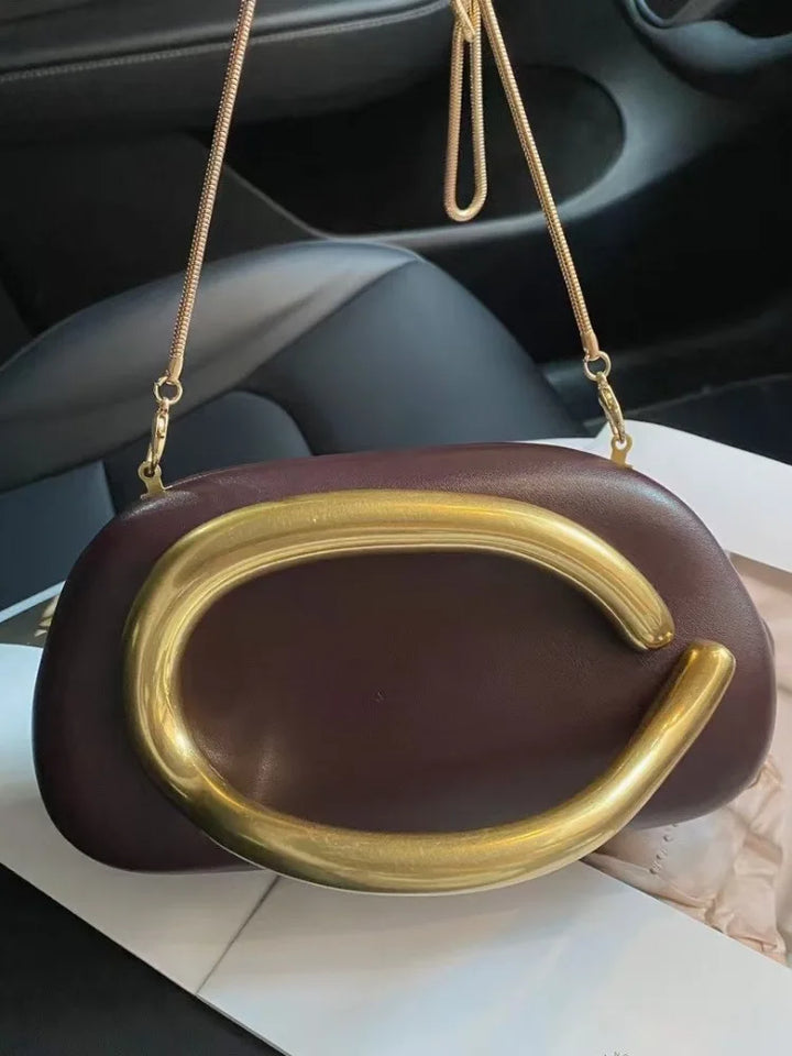 Damen Tasche - Clutch mit Gold-Detail | Schick