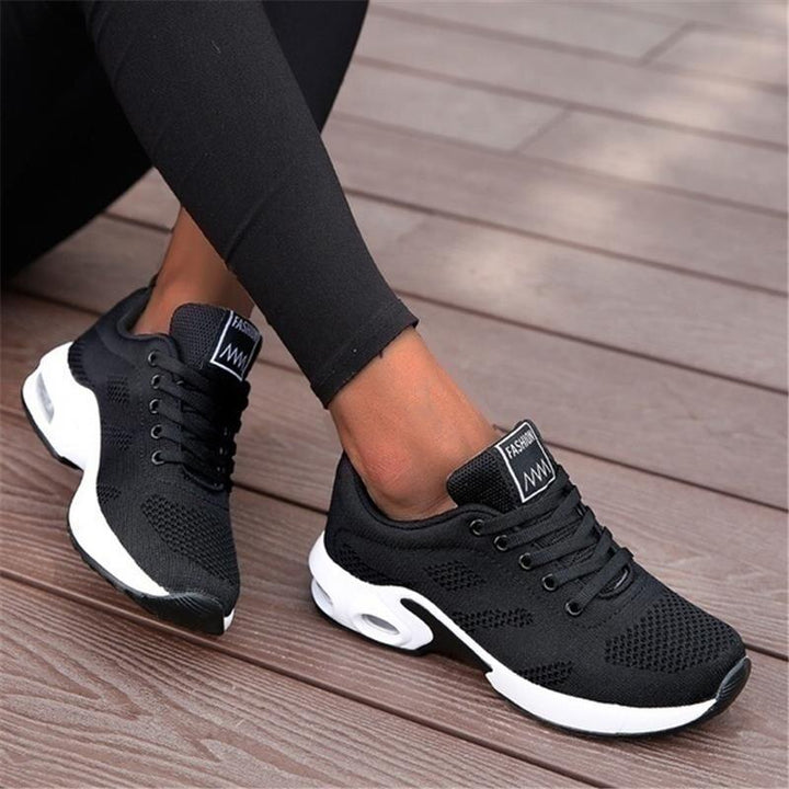 Damenschuhe - Schnürung - Unterstützung für das Fußgewölbe - Orthopädische Schuhe - Sneakers für Damen