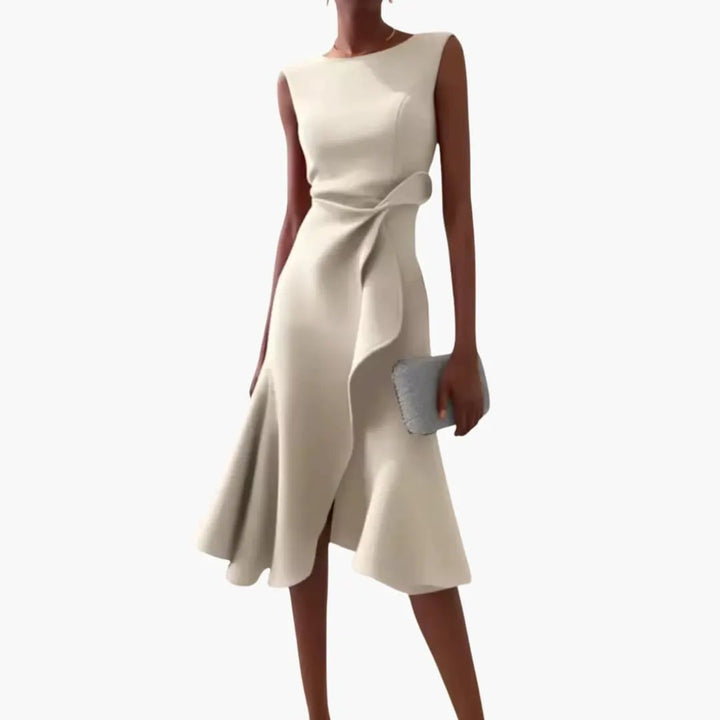 Ärmelloses Midi-Kleid für Frauen mit asymmetrischem Saum