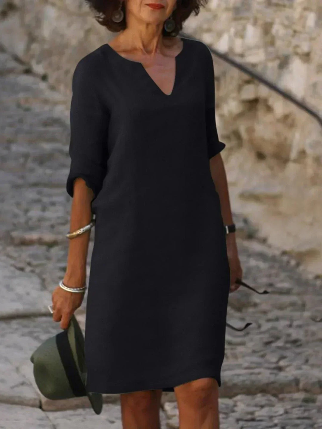 Xyla | Elegantes Damen-Midi-Kleid mit V-Ausschnitt zur Graduierung 2026