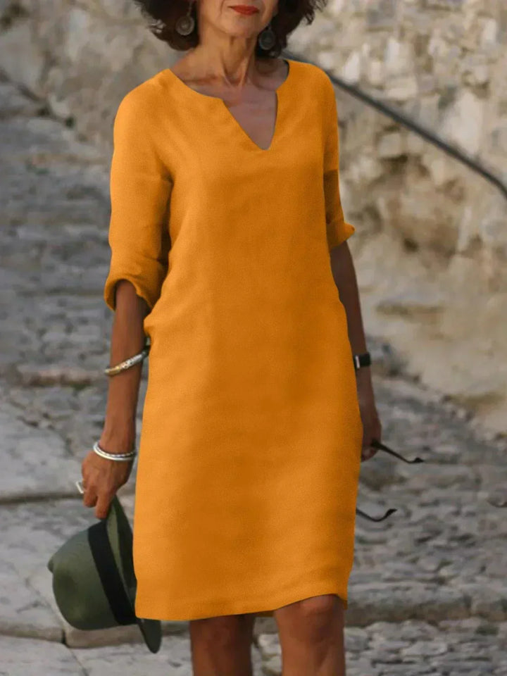 Xyla | Elegantes Damen-Midi-Kleid mit V-Ausschnitt zur Graduierung 2026