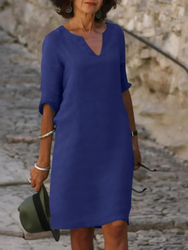 Xyla | Elegantes Damen-Midi-Kleid mit V-Ausschnitt zur Graduierung 2026