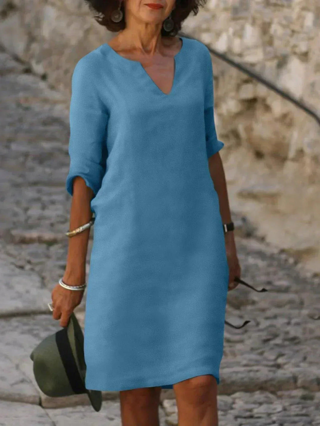 Xyla | Elegantes Damen-Midi-Kleid mit V-Ausschnitt zur Graduierung 2026