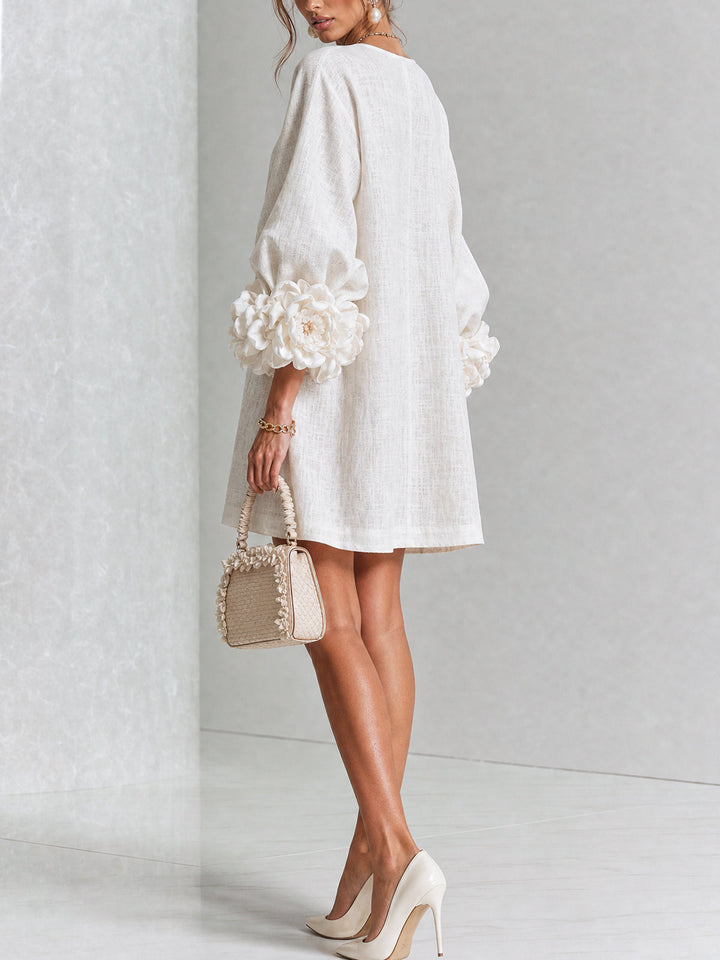 Cornelia Minikleid mit Blumenknöpfen und Knotenmanschetten – Ansicht 3