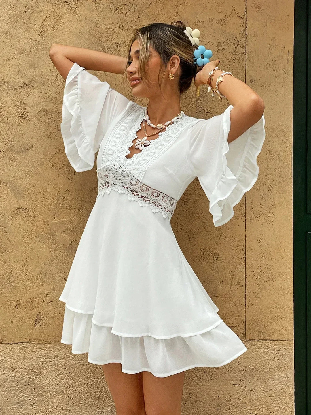 Yvette | Elegantes Damen 2026 Abschlusskleid mit Spitzenrüsche im Boho-Stil