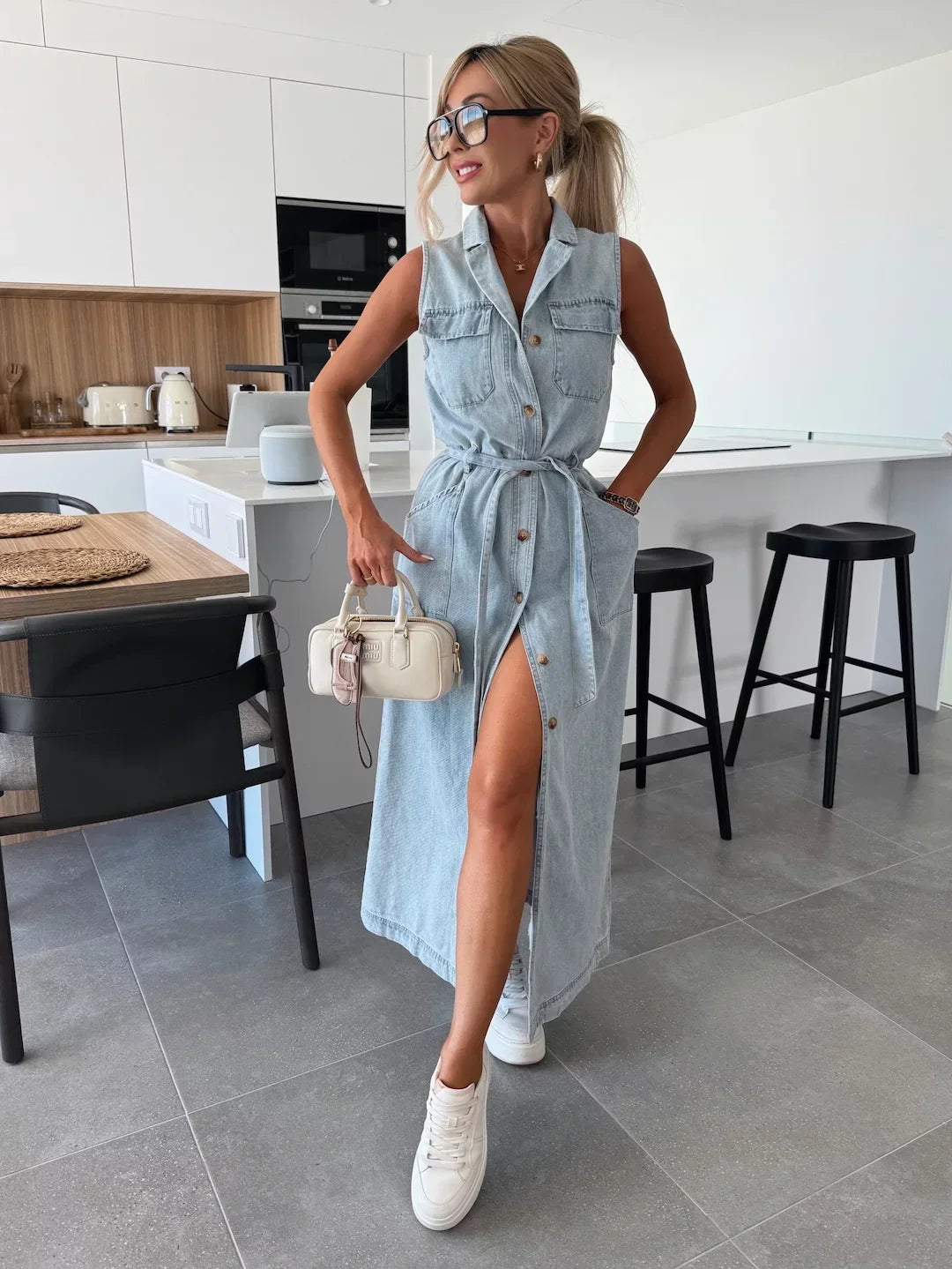 Seraina — Ärmelloses Denim-Maxikleid