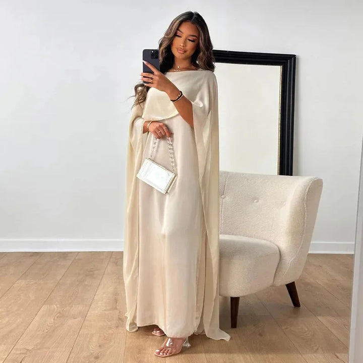 Maxikleid mit Cape für Hochzeitsgäste