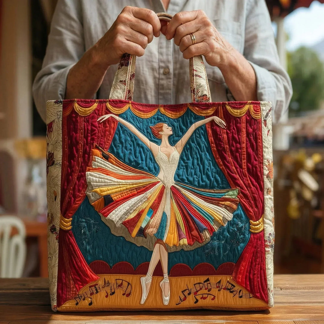 Gesteppte Tote Bag mit Motiv Elegante Ballerina von Maria Zürich