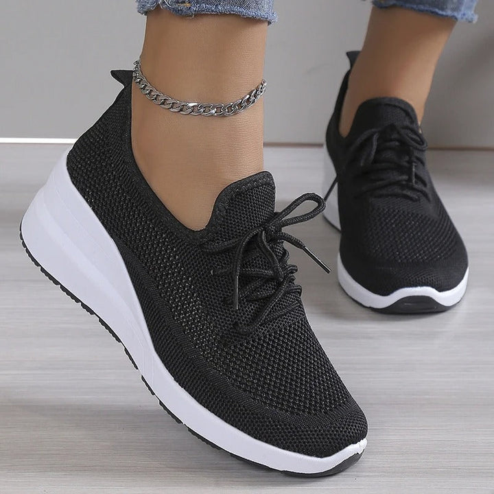 Damen Leichte Slip-On Sneaker mit Schnürsenkeln